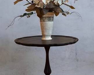 Antique ChippendaleStyle, TiltTop Accent Table