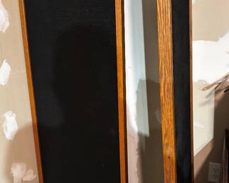 Magneplanar 6 Loudspeaker Model MG- II