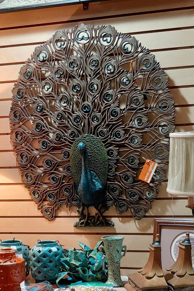 variety of vintage decor 