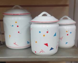 Canisters 