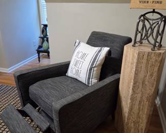 recliner with pedustal and lamp