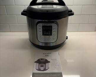 A9 - $25. Instant Pot Duo. Gently used - excellent condition.
