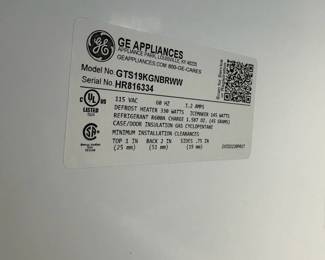 A64 - $400. GE Fridge / Freezer in *Excellent* Condition! Model #GTS19KGNBRWW. 17.5 cu. ft. Top Freezer Refrigerator in White. Measures 30" wide x 33" deep x 60.5" tall.