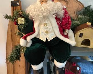 A87 - $20. Sitting Santa.