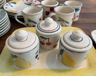 A52 - $225. 32 Pc. Hartstone Pottery Fruit Set.
