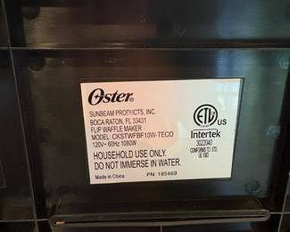 A11 - $10. Oster Single Waffle Maker. Very good condition.