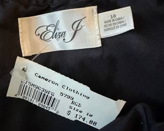 A92 - $30. Eliza J Skirt. Size 10.