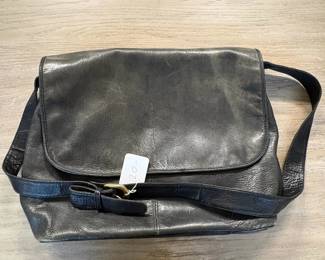 A76 - $20. Hidesign Leather Bag. Very good condition.