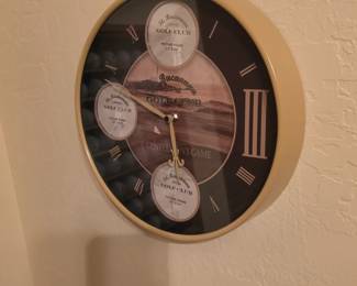 St. Bucanman Golf Club Wall Clock & Photo Frame
