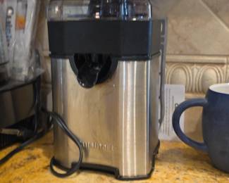 Cuisinart electric citrus juicer