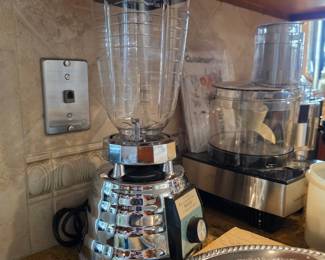 Vintage Osterizer 500 blender