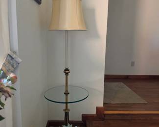 Floor lamp with built-in glass table