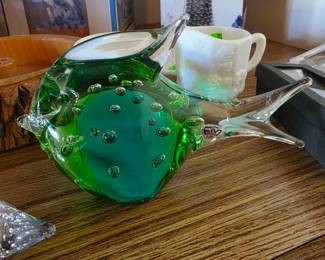 FM Konstglas Ronneby green glass fish figurine