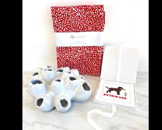 Lot 9056 Torre Tagus Ceramic Barnacle Vase Amelie Michel Ondine Acryliccoated Tablecloth August Morgan Dog Napkins