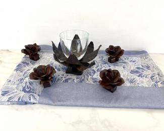 Lot 9050 Vietri Tablecloth Metal Lotus Candle Holder Napkin Rings