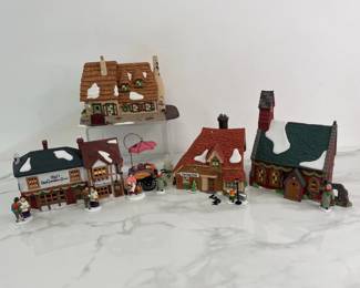 Lot 9094 Department 56 Dickens Village Heritage Village Christmas Houses