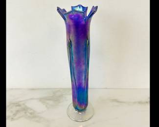 Lot 8910 Ron Mynatt Signed Iridescent Blue Art Glass Vase