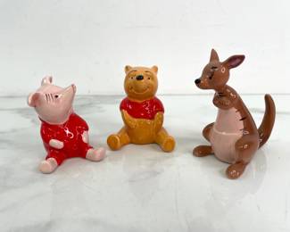 Lot 9085 Beswick England Disney Winnie the Pooh Piglet Roo Figurines