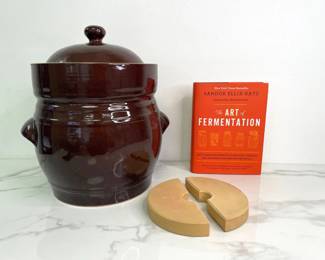 Lot 8716 Stoneware Fermentation Crock The Art of Fermentation Book