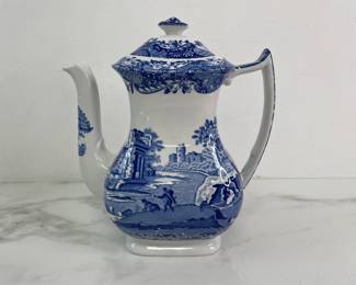 Lot 9087 Spode Blue Willow Teapot made in England