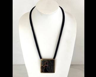 Lot 8968 Laurel Burch Moon Doves Pendant Necklace