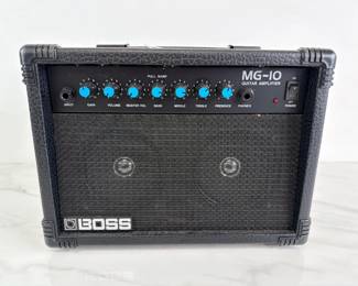 Lot 8847 Vintage Roland Model MG10 Guitar Amplifier