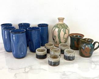 Lot 9039 NC Studio Pottery TateWalton Pottery others
