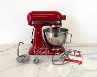 Lot 9016 Kitchen Aid Stand Mixer