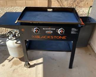 Blackstone Adventure Ready Propane Grill