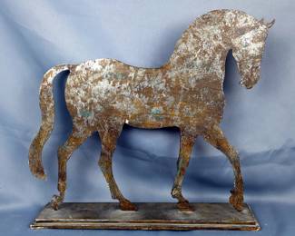 Rustic Metal Horse Sillhouette Decor On Stand