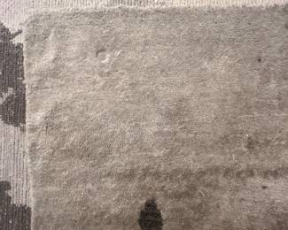 Modern grey silk / wool handmade rug 121“ x 97“