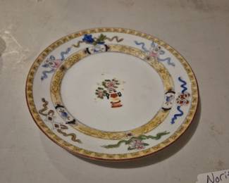 Foreign plate