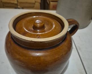 Bean pot