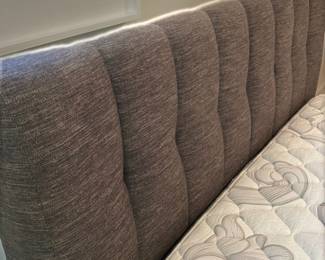 Queen bed w mattress. $800