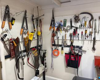 Lots of hand tools available!