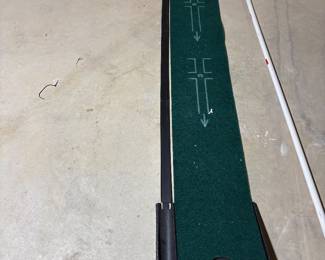 office putting green