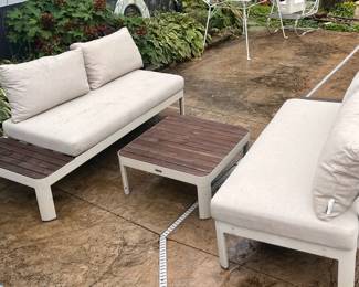 06 LifestyleGarden Outdoor Lounge Daybed Sofas And Matching Table