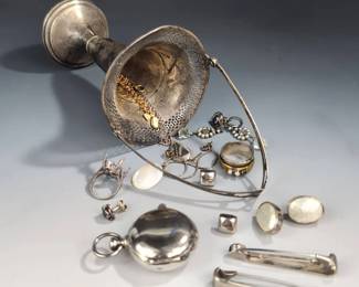 Silver Featuring Sovereign Case And Napier Sterling