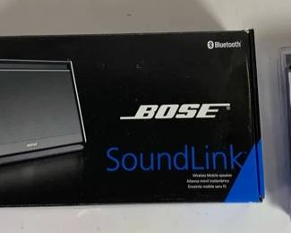 Bose Bluetooth Sound link and iCables