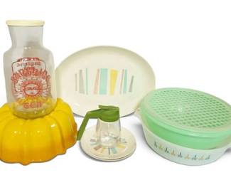 Vintage Kitchen  Vernonware Anytime Atomic Ovel Serving Platter  Plates, Sun Tea Carafe  More