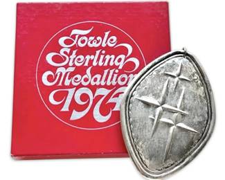 Towle Sterling Silver 1974 Christmas Ornament 25.05g