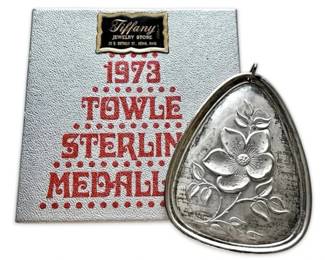 Towle Sterling Silver 1973 Christmas Ornament 26g