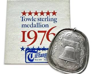 Towle Sterling Silver 1976 Christmas Ornament 21.94g