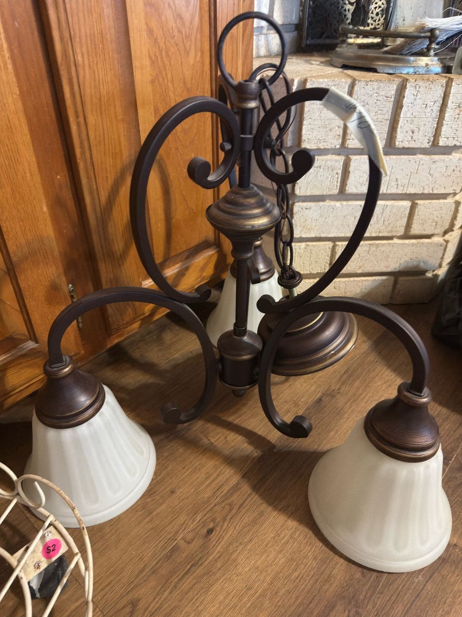 Light fixture