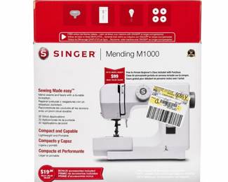 Singer Mending M1000 Portable Sewing Machine with Original Box