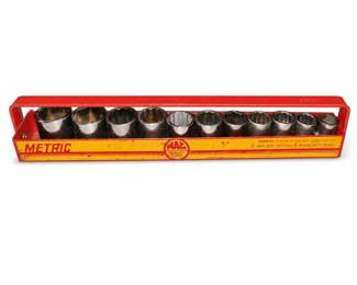 Mac Tools XT25Y 3/8-Inch Drive Metric Socket Tray with 11 Sockets