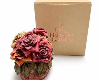 Harmony Kingdom Lord Byron's Harmony Garden Rose Party Box, Limited 4567/5000