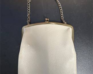 Off-White Pebble-Grain Kiss-Lock Frame Purse with Chain Handle