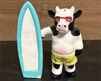 Vandor Pelzman Surfing Cow and Surfboard Salt and Pepper Shakers, 1987