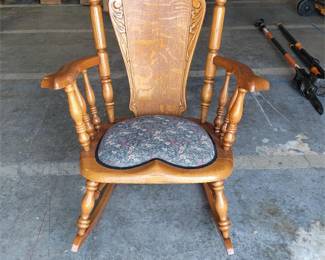Quartersawn Oak Rocking Chair with Vase-Shaped Splat and Floral Seat